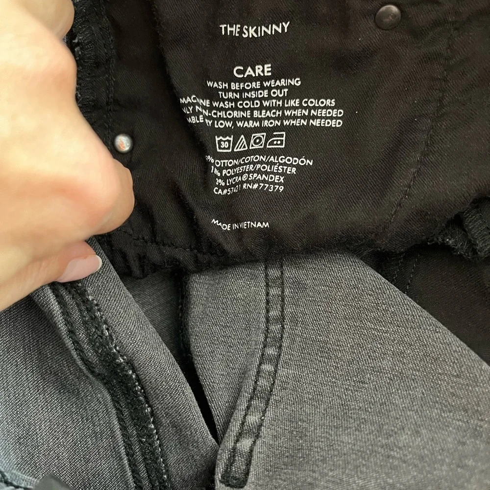 Ann Taylor the skinny jeans